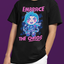 CAMISETA BASICA UNISEX Embrace The Chaos jinx-preto